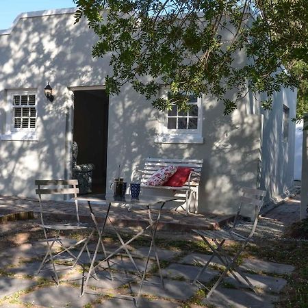 Krom Cottage มอนตากู ภายนอก รูปภาพ